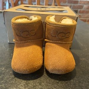 Baby Uggs, size 0/1, XS